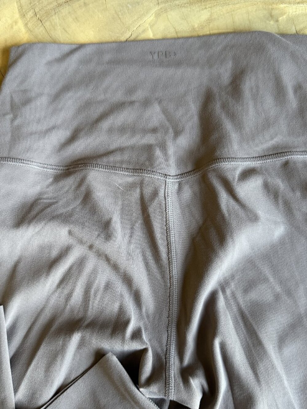 YPB Abercrombie studioFLEX Taupe Legging XS and Tank S 2-Piece Set - Picture 5 of 9